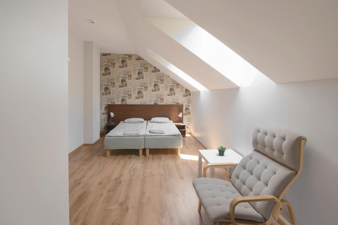 Vezezeris Hotel Gaugariai Ngoại thất bức ảnh
